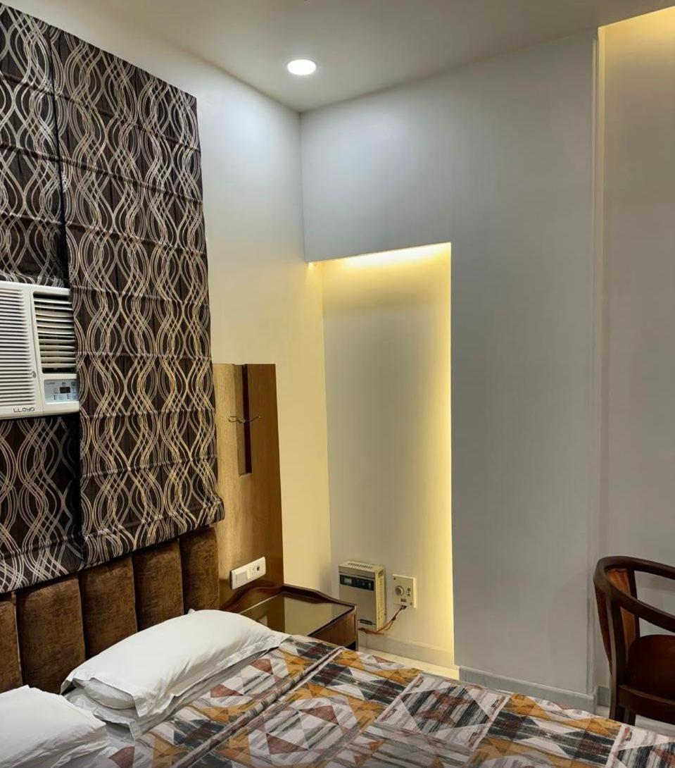 Hotel C Park - Karol Bagh, New Delhi 외부 사진